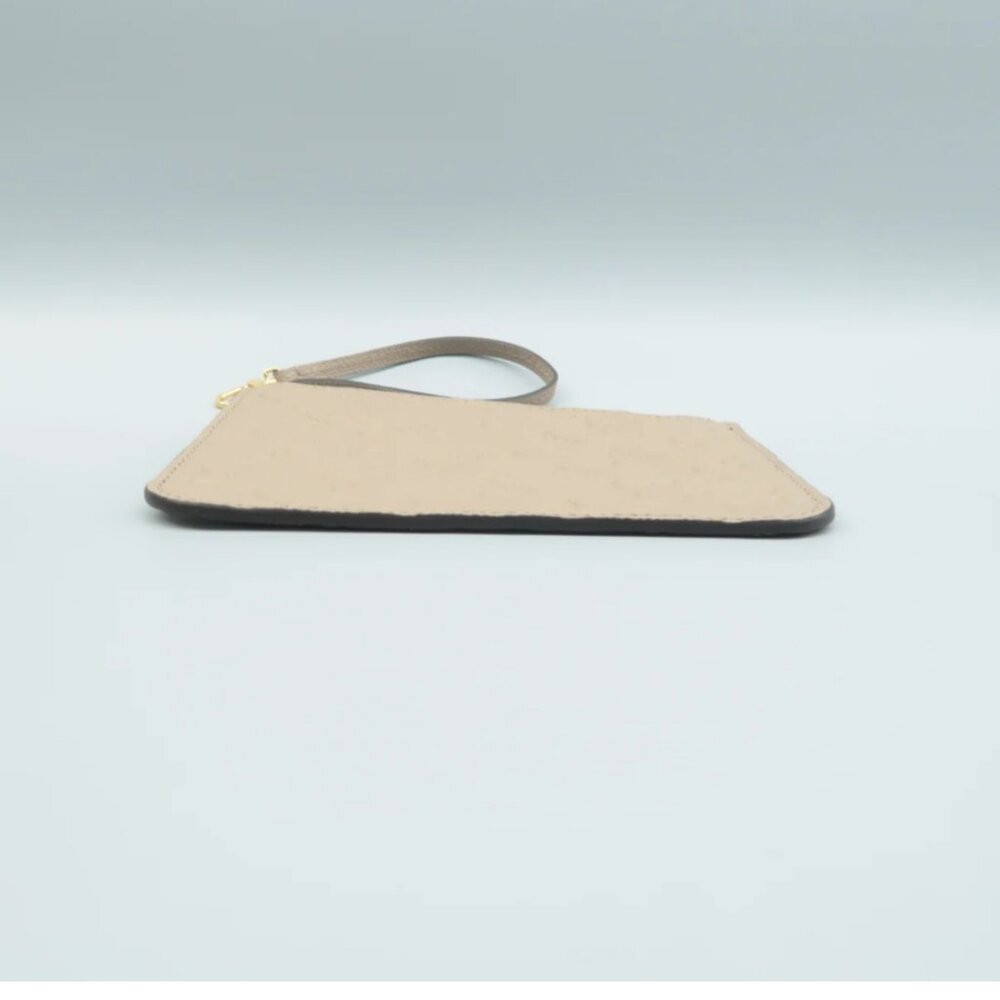 100% Authentic Louis Vuitton Grey Monogram Leather Pouch - Picture 4 of 12